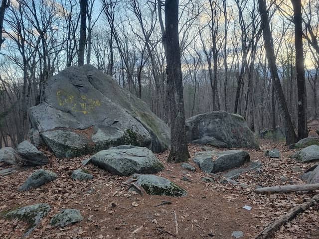 Sheep Rock & Quarry Boulder - Image 1