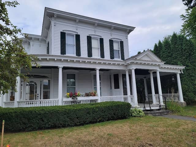 Dr Best House and Medical Museum - Image 1