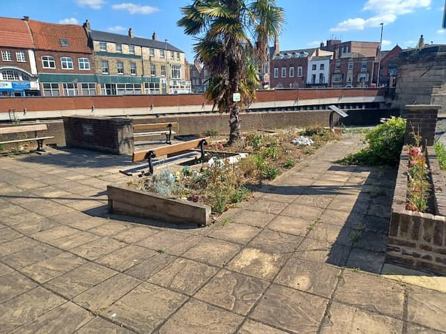 Carlisle Memorial Garden - Image 2