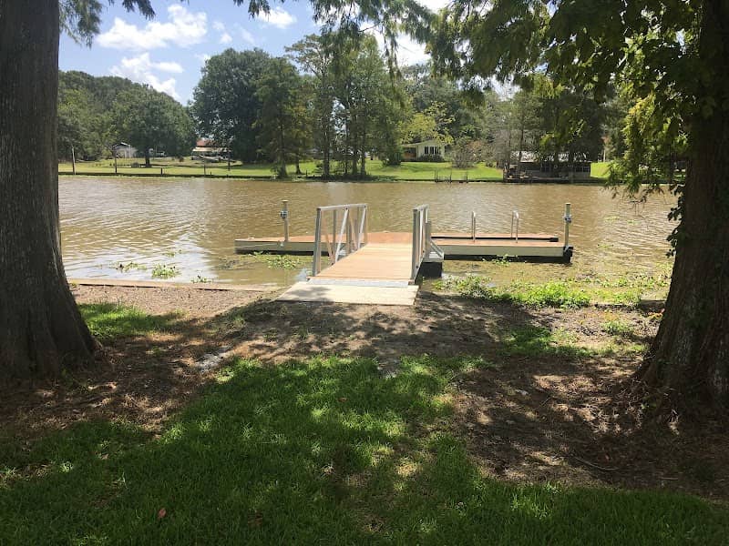 Baldwin Canoe/Kayak Launch on the Bayou Teche National Water Trail - Image 1