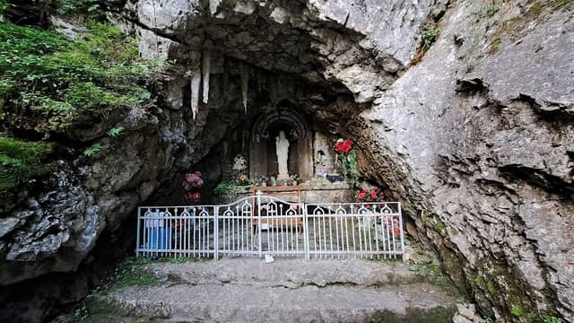 Grotte - Image 1