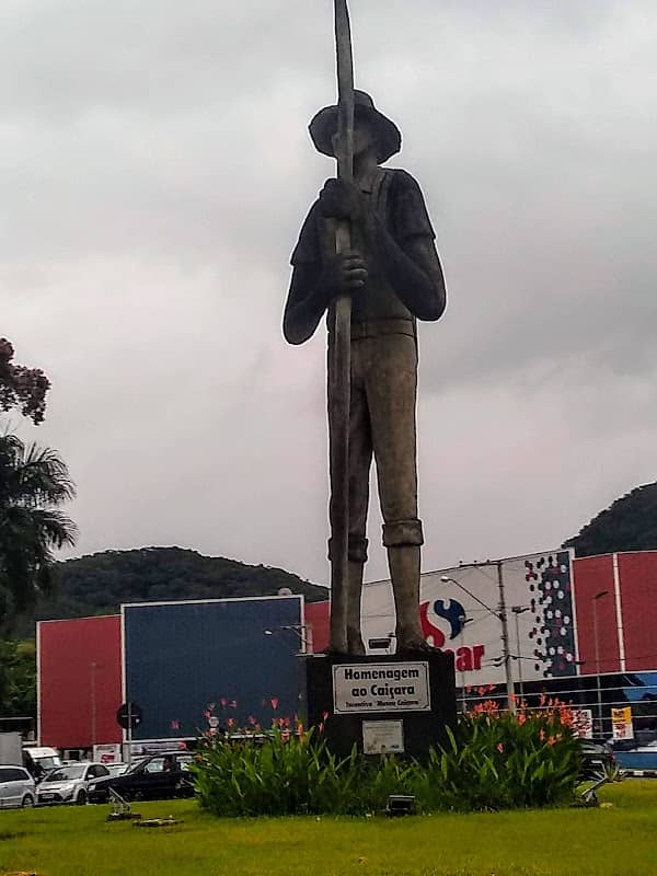 Monumento em Homenagem ao Caiçara - Image 1