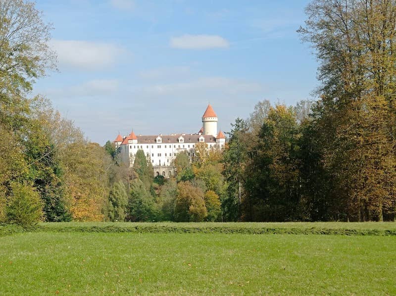 Vyhlídka na zámek Konopiště - Image 1
