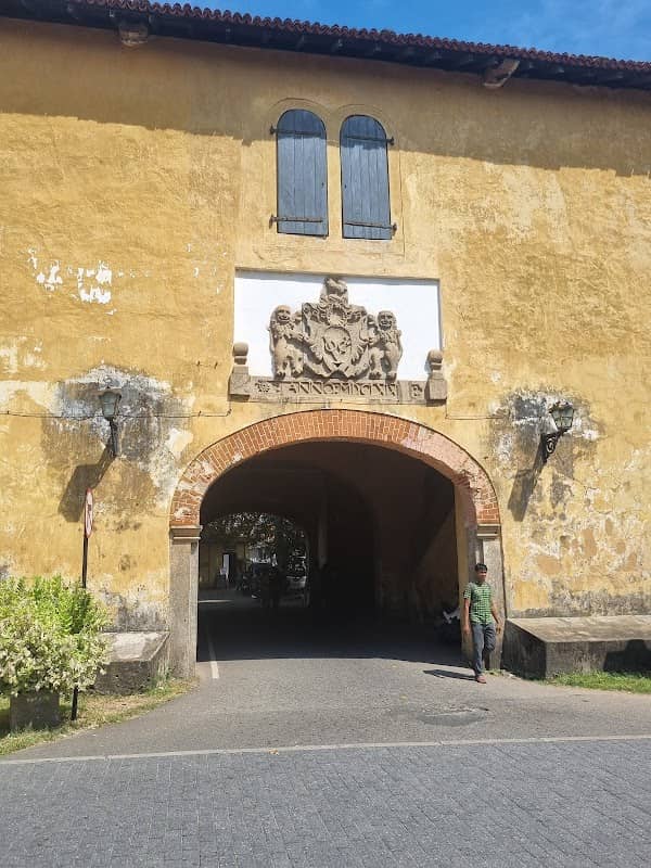 Fort Entrance (Slvar Gate) - Image 1