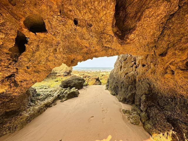 Praia da Galé - Image 1