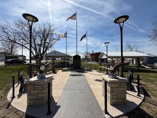 Ossian City Park - Image 1