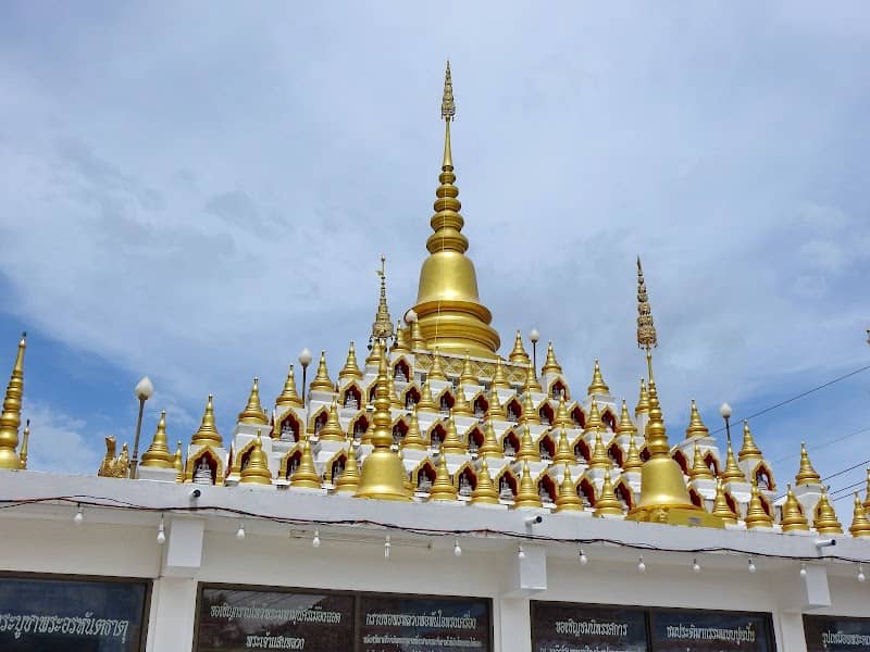 Wat Mani Phraison - Image 1