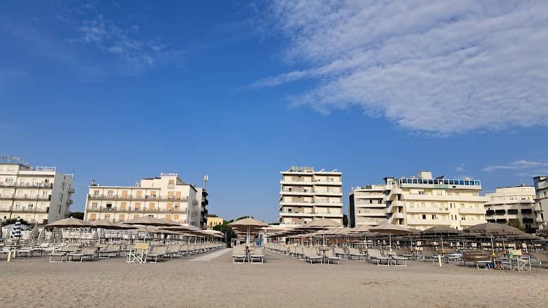 Spiaggia Milano Marittima - Image 2