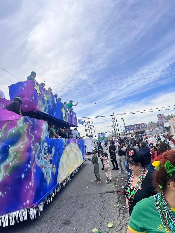 Gretna Italian-Irish Parade - Image 2
