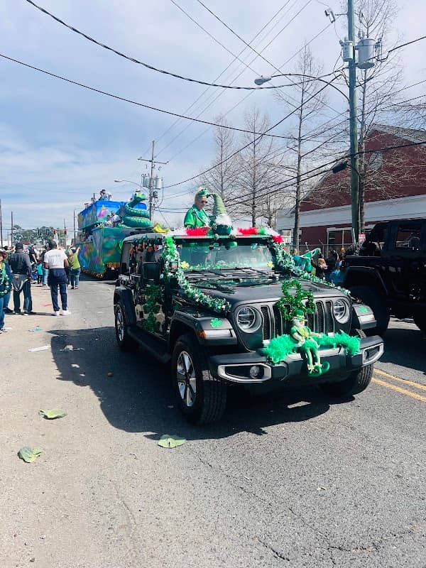 Gretna Italian-Irish Parade - Image 1