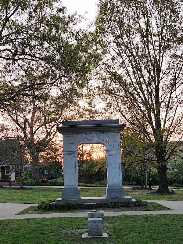 Brown Park - Image 2
