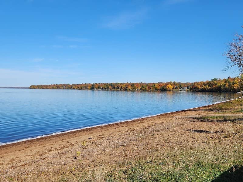 Whipholt Roadside Park - Image 1