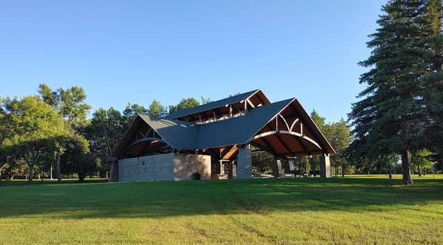 Gooseberry Mound Park - Image 2
