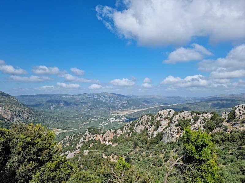 Eagle’s Peak - Image 1