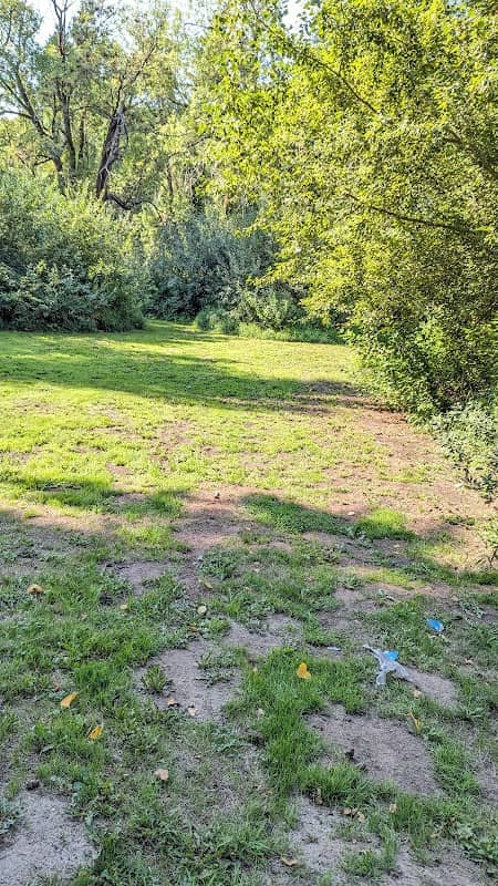 Jan LaFollette DGC, Dog Park and Disc Golf - Image 1