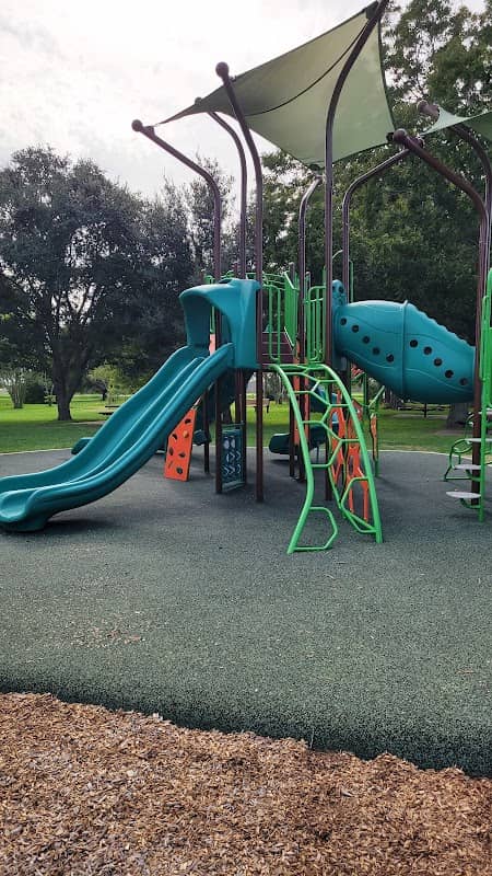 Croix Memorial Park - Image 1