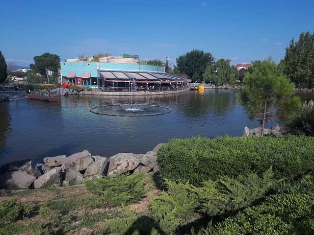Atatürk Parkı - Image 1