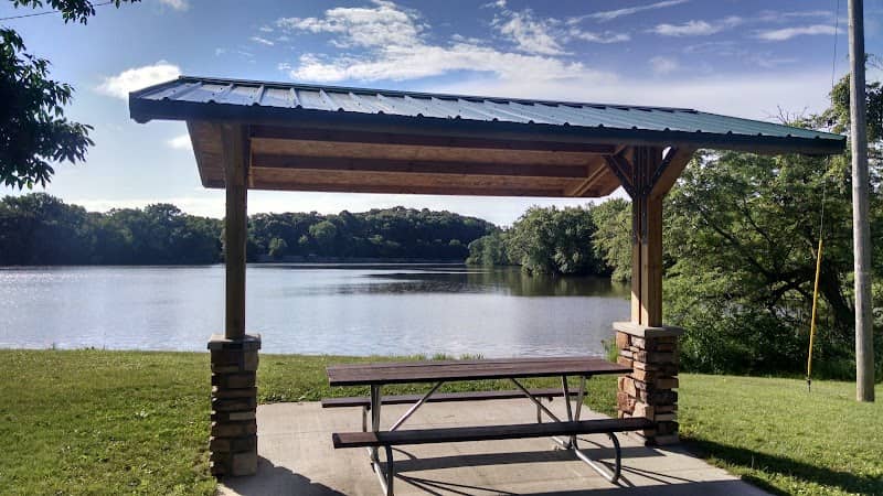 Pelikan Park - Image 1