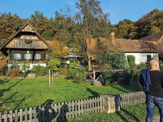 Erinnerungshof Hermann - Image 2