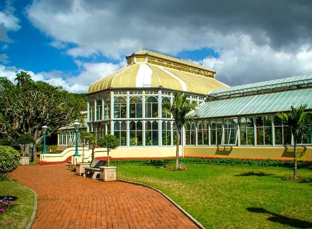St George's Park Conservatory - Image 1