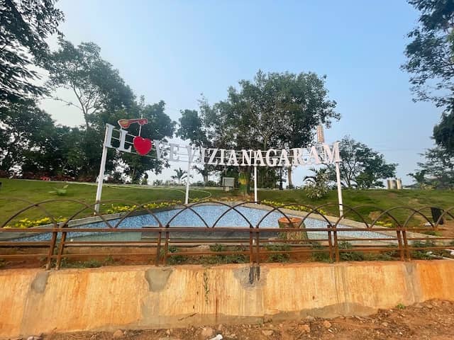 VMC Achanta Gardens - Image 1