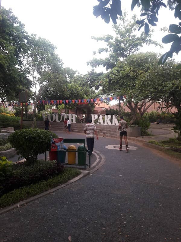 YOUTH PARK - Image 1