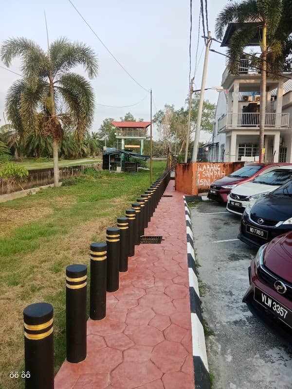 Mokz Betta Sabak Bernam - Image 1