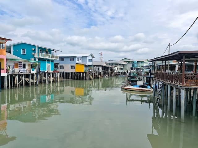 Rainbow Bridge Pulau Ketam - Image 1
