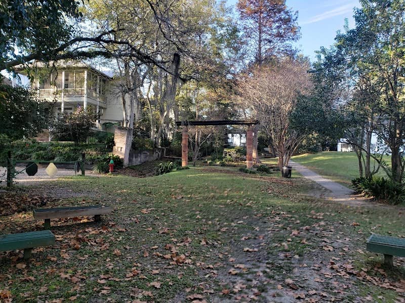 Columbia Street Landing - Image 3
