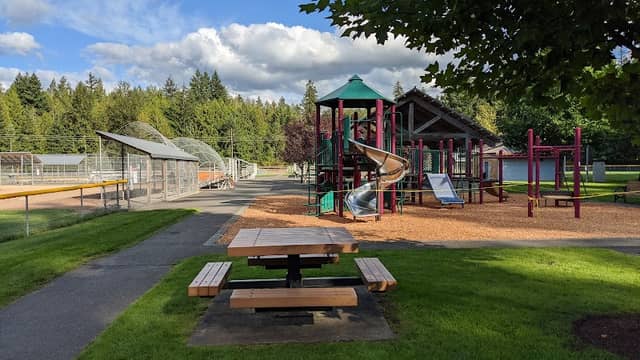 Beaver Lake Park - Image 2
