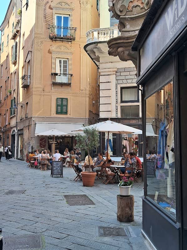 Piazza Della Maddalena Via Pia Savona - Image 3
