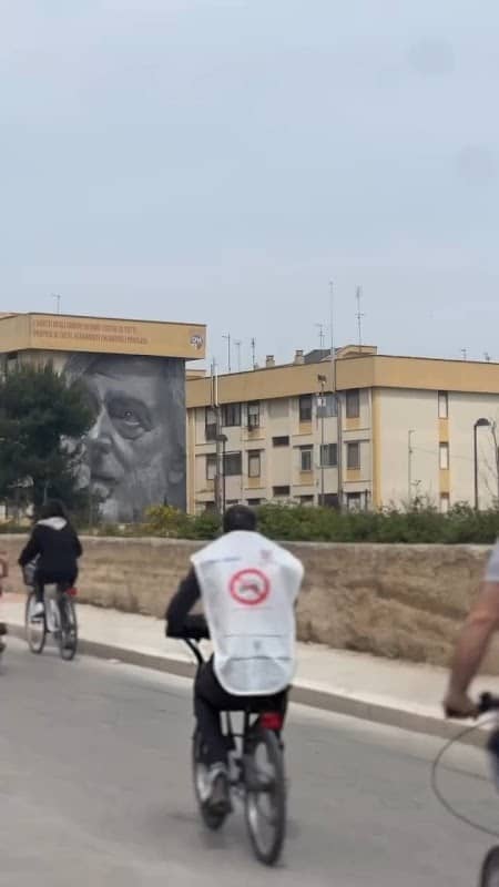 Murales Gino Strada - Image 1