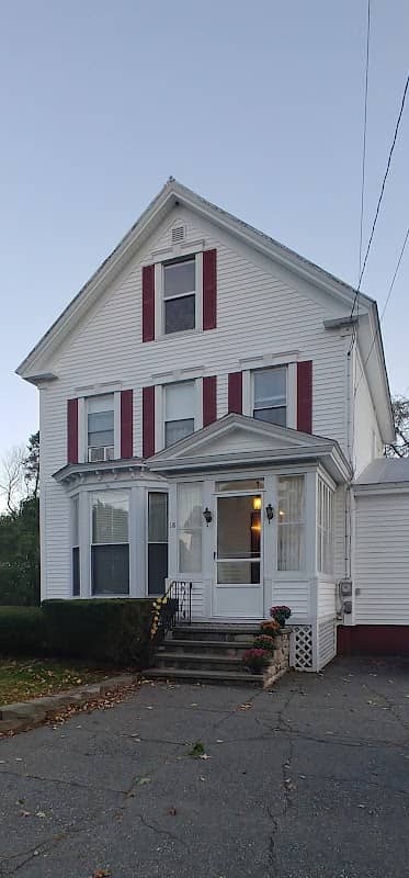 Mortuary Manor 207 Bingham - Image 1