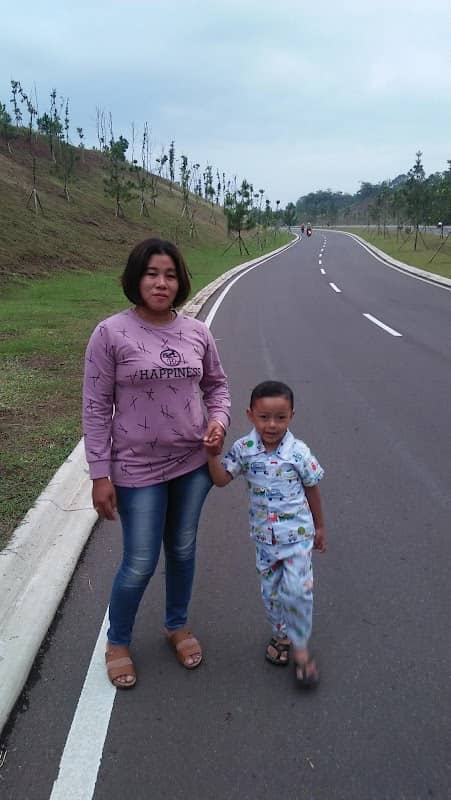 Cigombong Lake - Image 1
