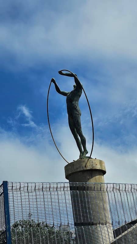 Heroes Park - Image 1
