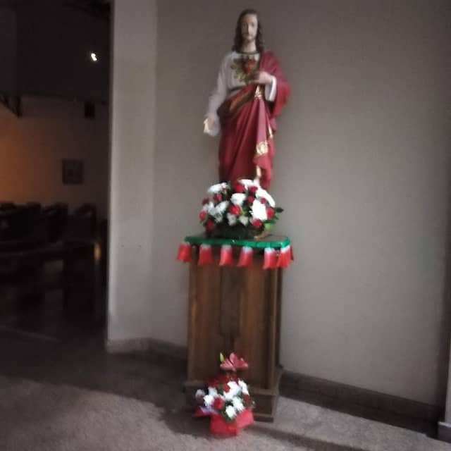 Parroquia Cristo Resucitado - Image 1