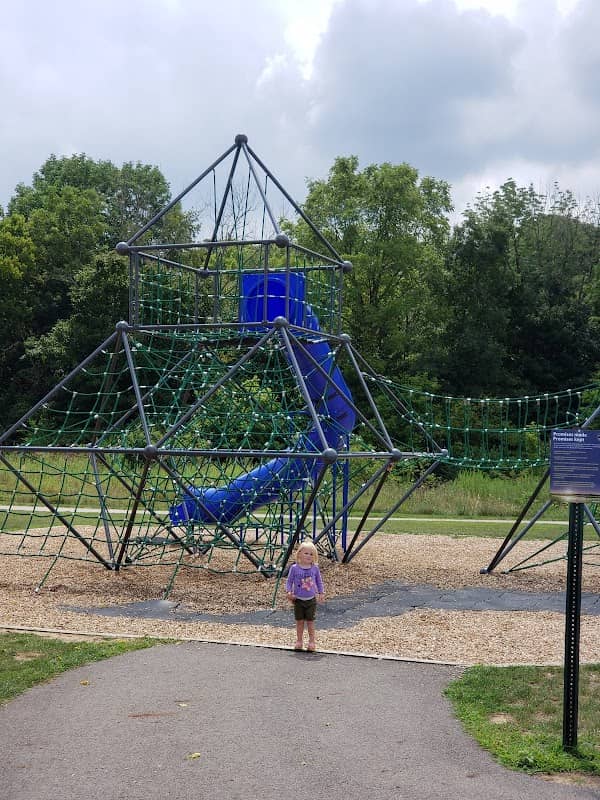Scioto Grove Metro Park - Image 2