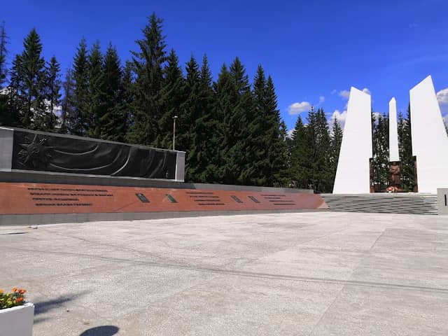 Memorial Slavy - Image 1