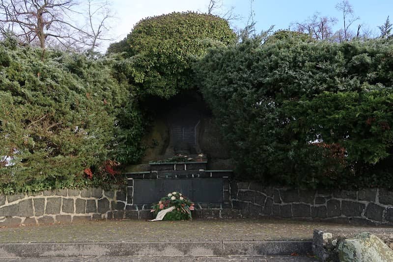 Denkmal - Image 1