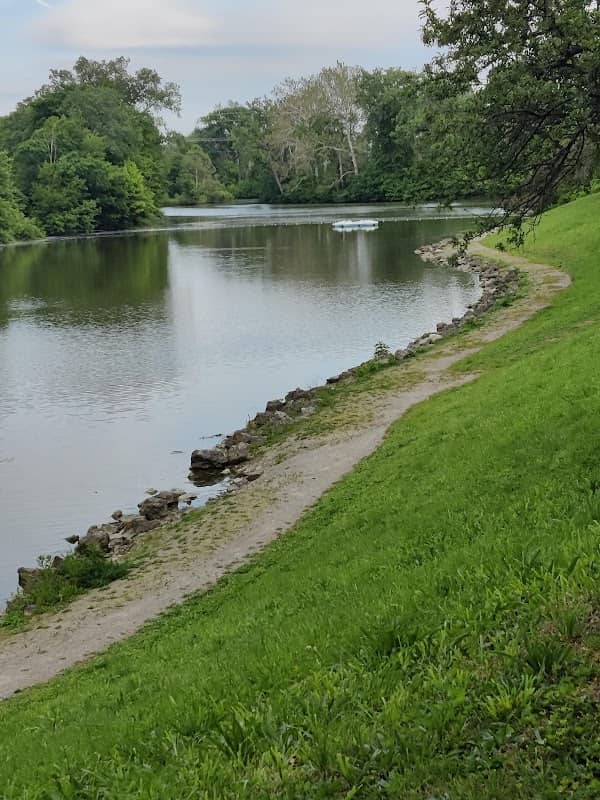Findlay Riverside City Park - Image 1