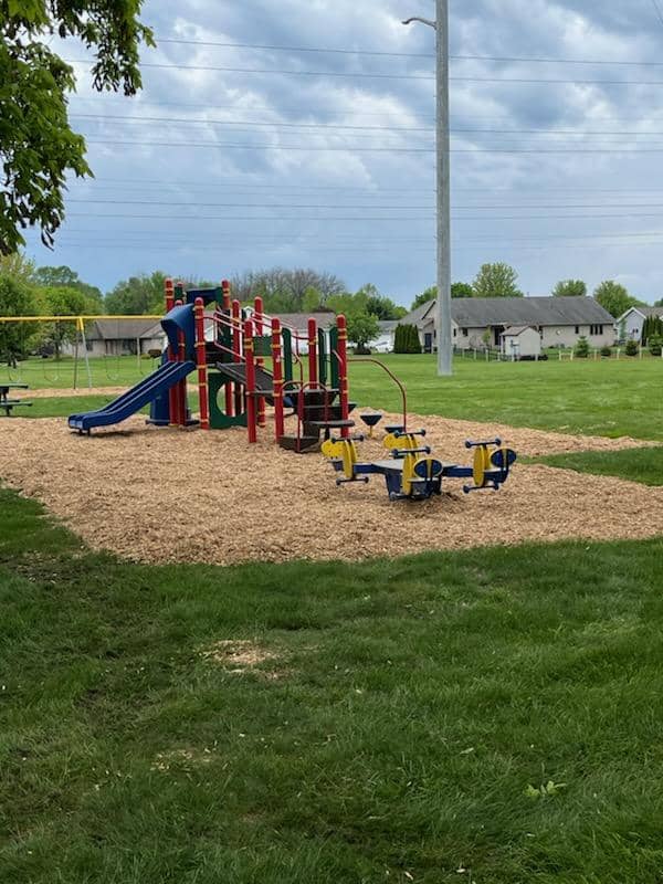 Clover Ridge Park - Image 1