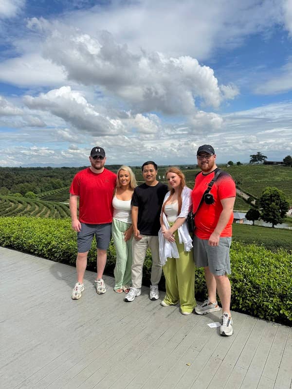 Sunny Chiang Rai Private Driver & VIP Service - Image 1