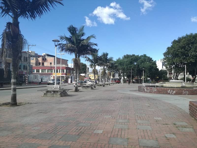 El Laguito Park - Image 2