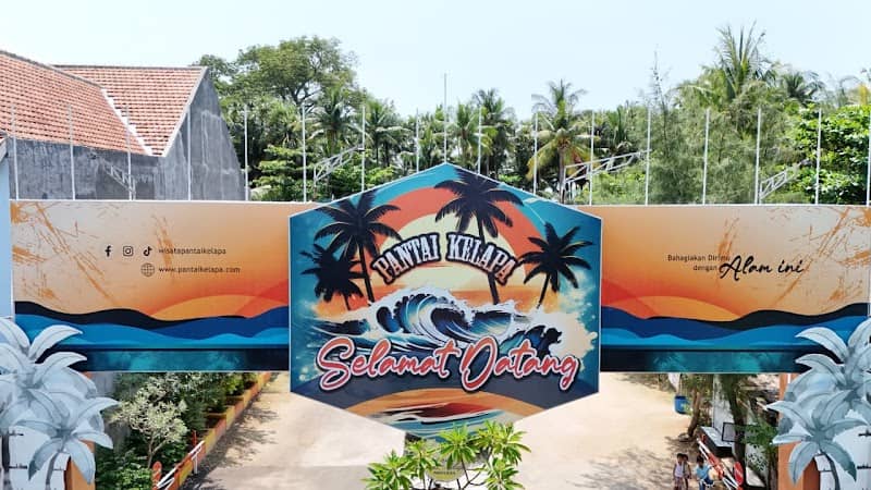 Pantai Kelapa Tuban - Image 1