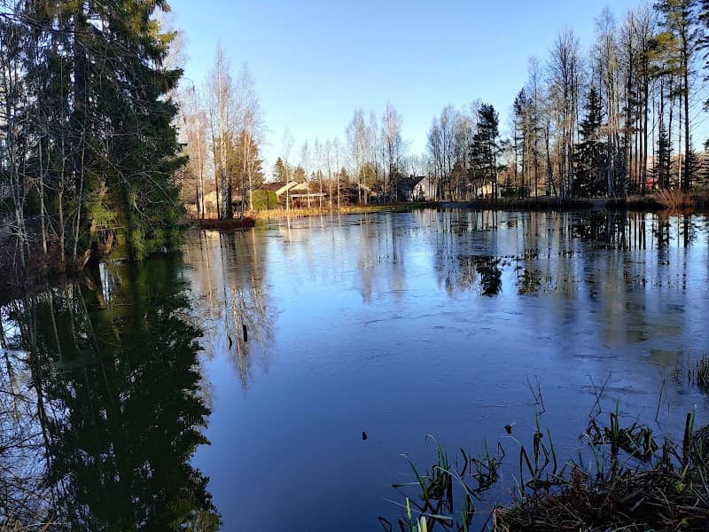 Sompio Pond - Image 1
