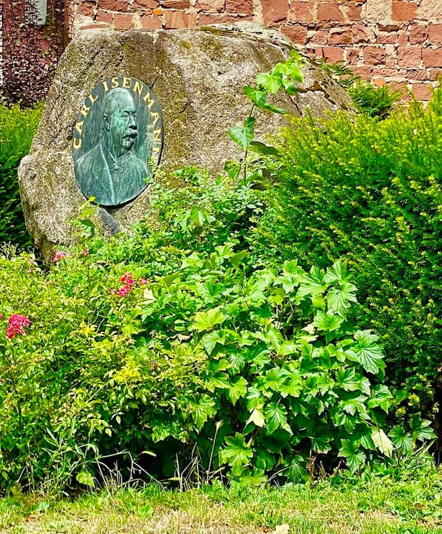 Carl Isenmann Denkmal - Image 1