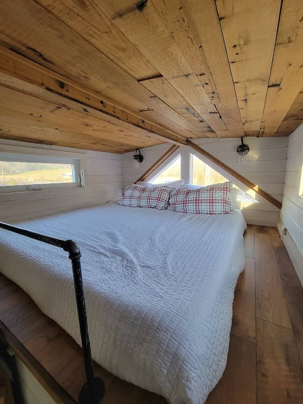 Acony Bell Tiny Home Community - Image 2