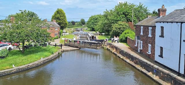 Leeds and Liverpool Canal - Image 1