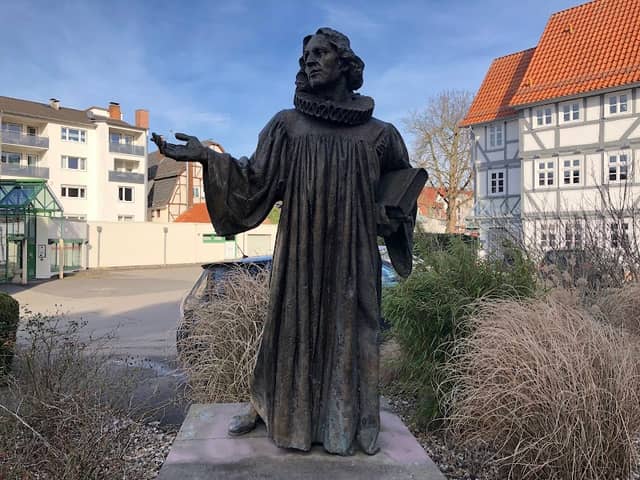 Denkmal David Clement - Image 1