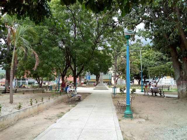 Plaza Sucre - Image 1